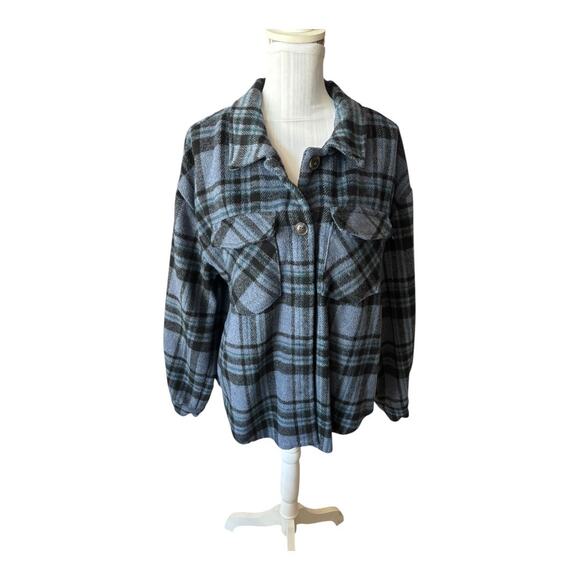 Love Tree Blue Plaid Oversized Flannel Shirt Size L - Picture 1 of 3